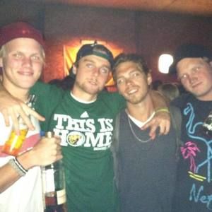 Meet your Posher, Casey